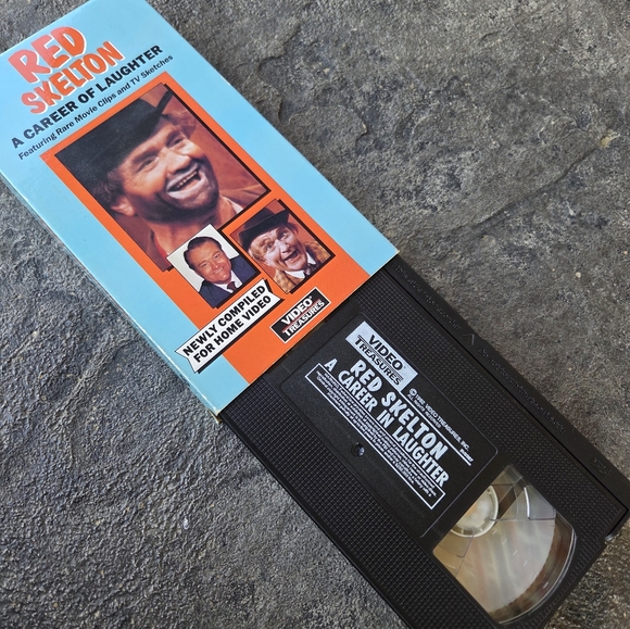Red Skelton VHS Collection - 4 Tape Box Set NIB Factory Sealed + Bonus Tape - Picture 7 of 7